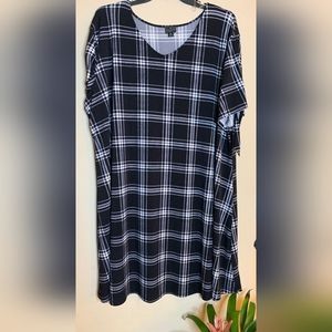 Worthington black and white Tunic